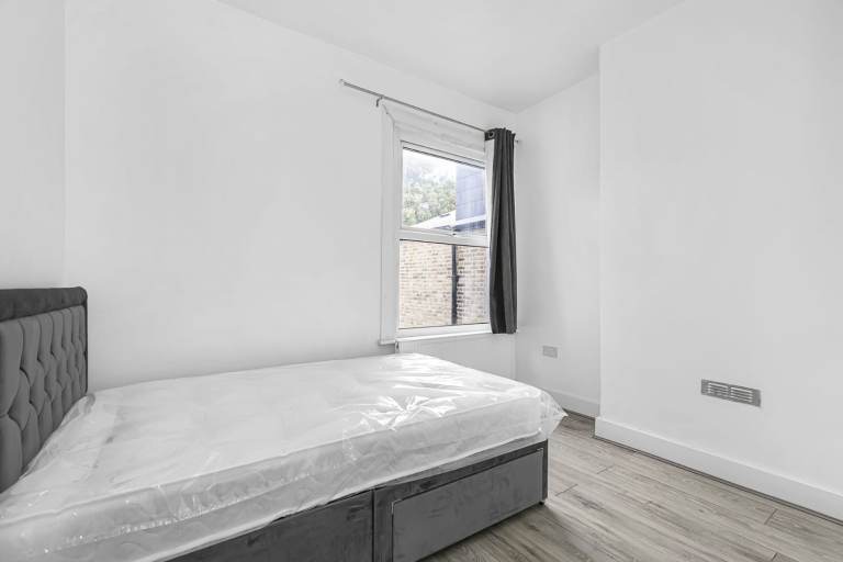 TOOTING Ensuite Room ALL BILLS INCLUDED 