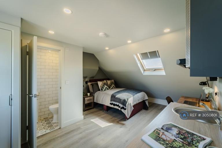 1 bedroom in Pershore Place, Coventry, CV4 (#3050801)