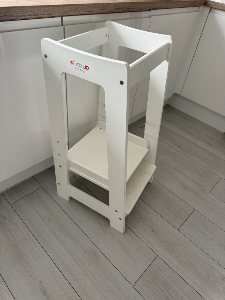 Step Up Baby Adjustable Toddler Tower