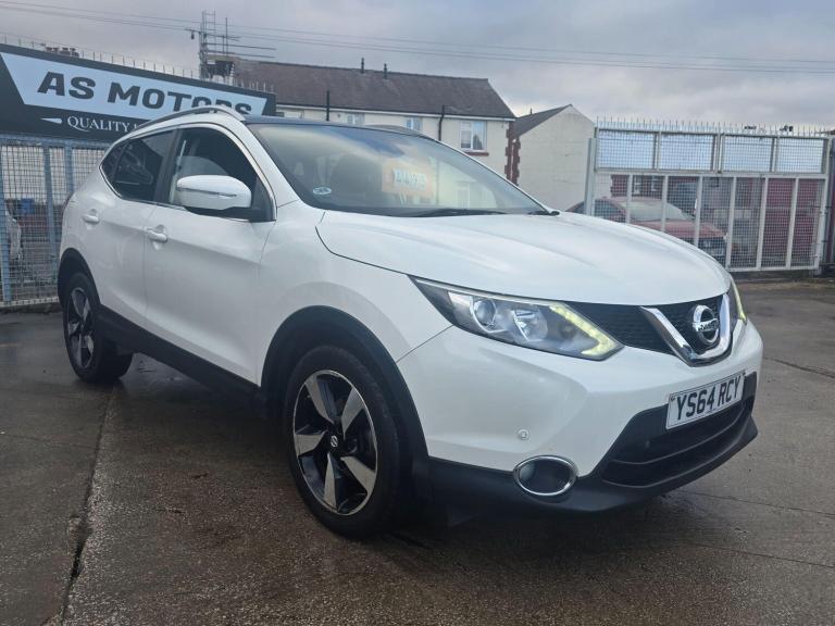 2015 Nissan Qashqai 1.2 DIG-T n-tec+ 2WD Euro 5 (s/s) 5dr HATCHBACK Petrol Manual