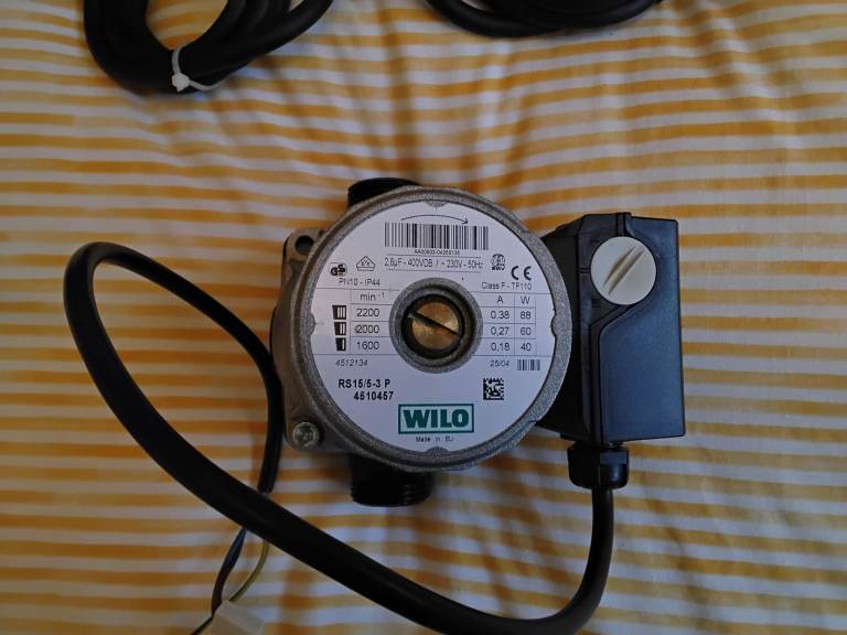 Central heating pump 