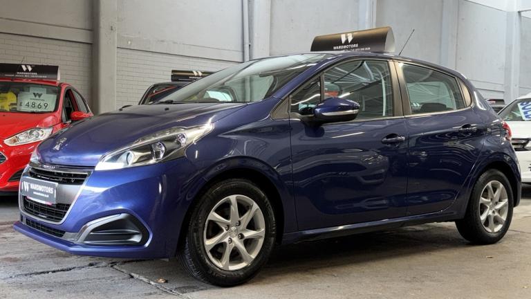 PEUGEOT 208 1.2 PureTech Active Blue 5dr LOWTAX+9 STAMPS+CRUISE 2016