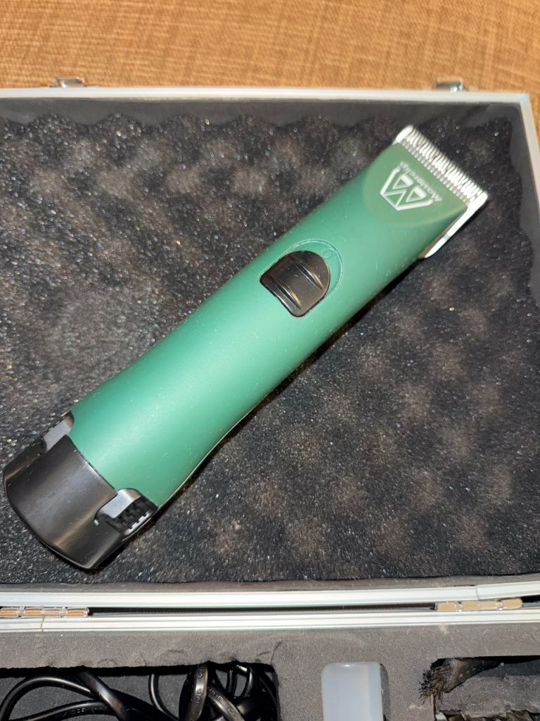 Masterclip cordless pet clippers