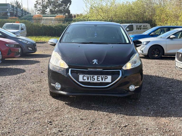 2015 Peugeot 208 1.2 VTi Style 5dr HATCHBACK PETROL Manual