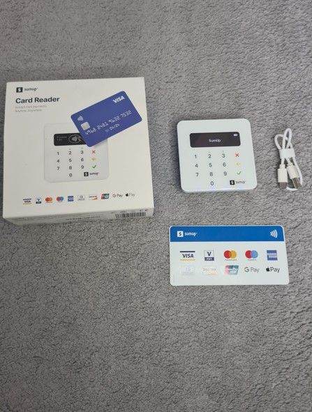 SumUp Air Mobile Credit Card Reader / Terminal for Contactless Card Payments