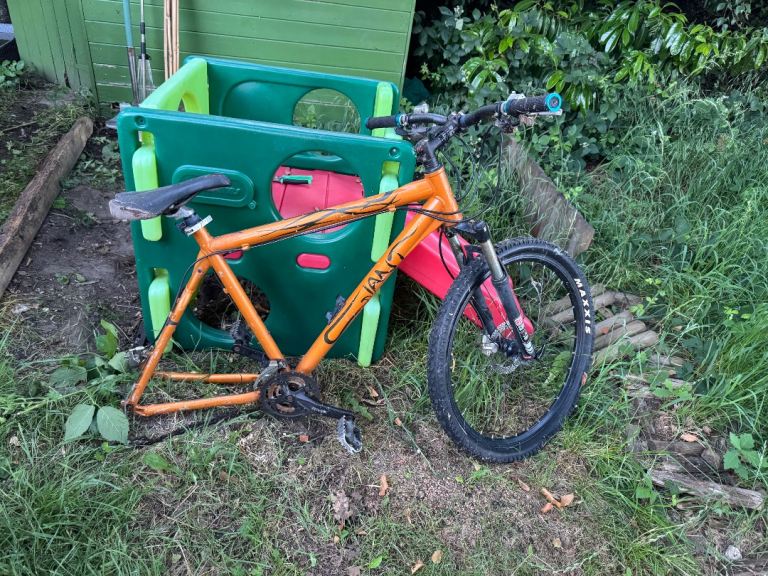 Men’s Mountain Bike 