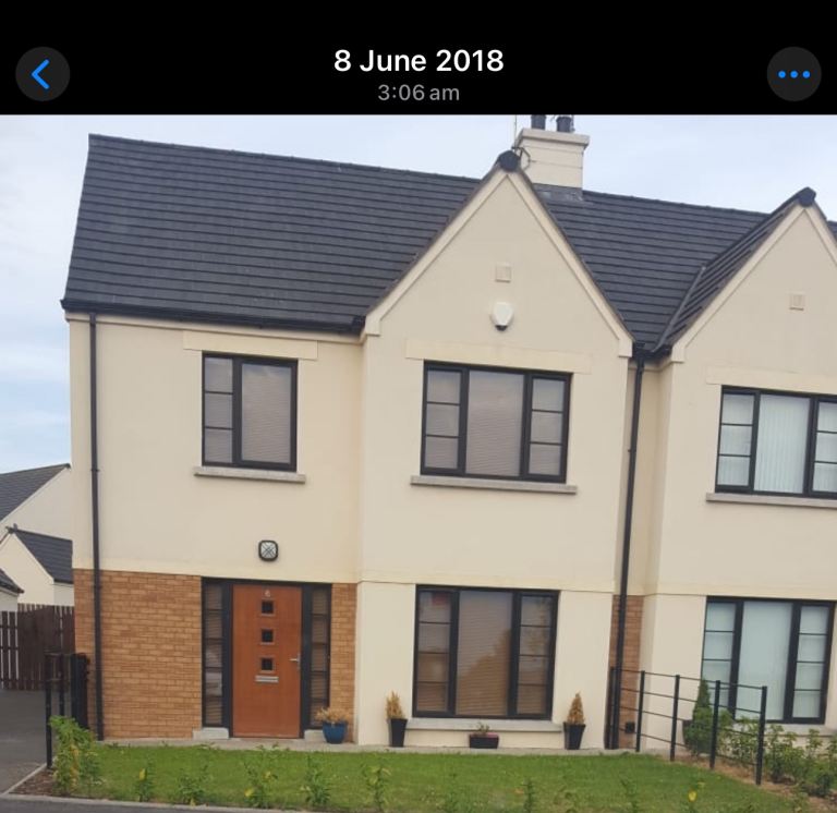 4 bedroom house to rent Banbridge, Part Furnished available Jan 10th. 