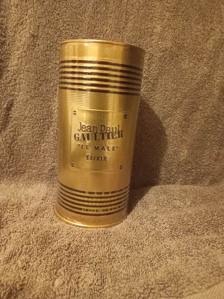 Aftershave and perfumes 