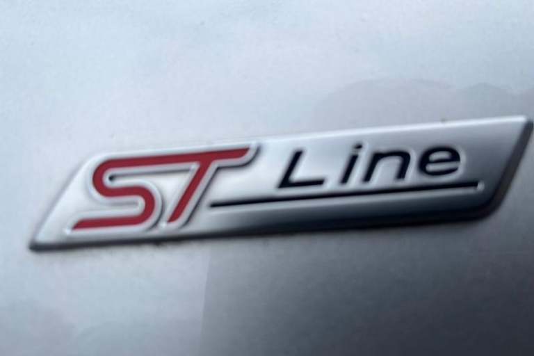 2021 Ford Fiesta 1.0L EcoBoost 125ps Hybrid mHEV ST-Line Edition 5dr Manual Manual Hatchback Petr...