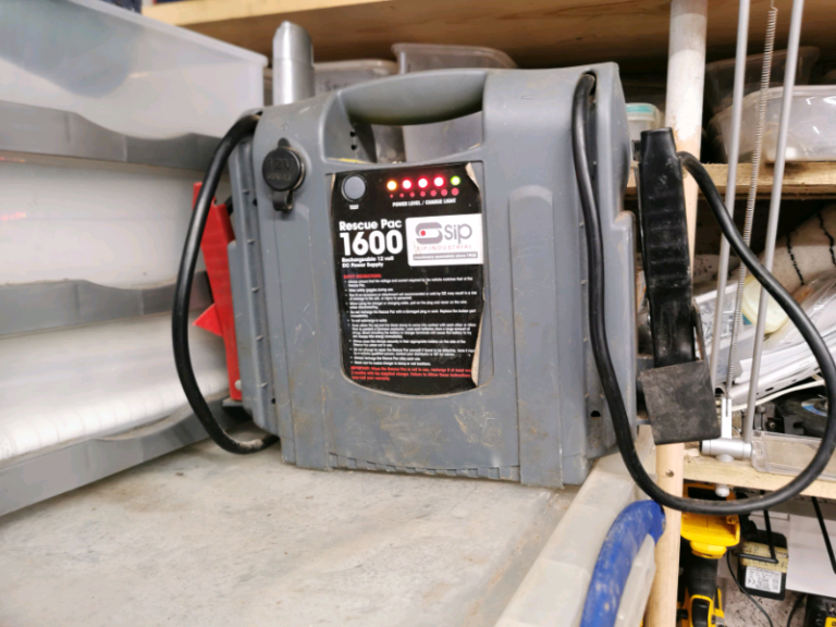 Sip Rescue pac 1600 Jump starter vgc