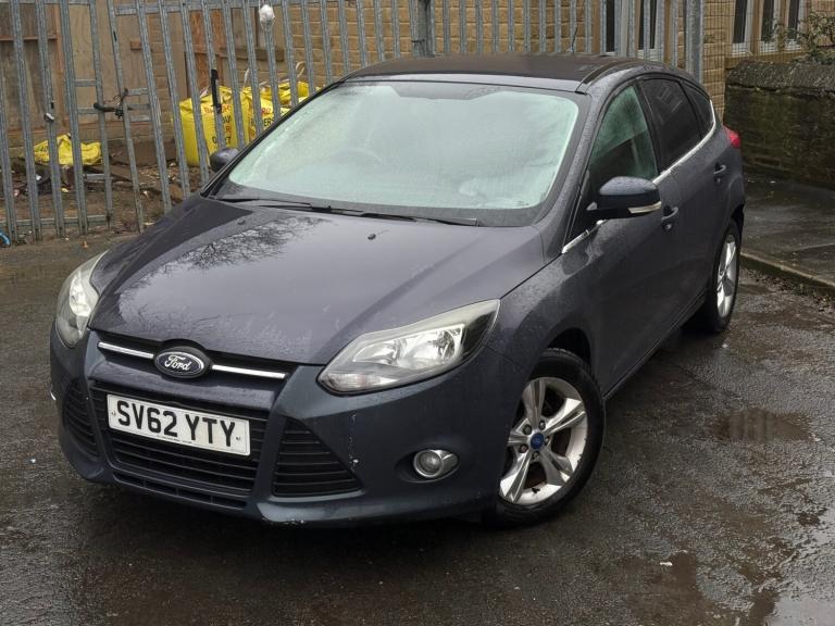 2012 Ford Focus 1.0 125 EcoBoost Zetec 5dr HATCHBACK Petrol Manual