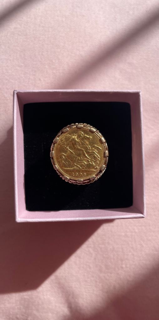 1903 half sovereign mounted ring
