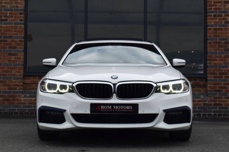 2018 Y BMW 5 SERIES 3.0 530D M SPORT TOURING 5DR DIESEL AUTO EURO 6 (S/S) (265 P