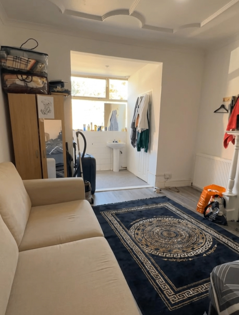 Furnished Studio to rent-Wembley(HA9)