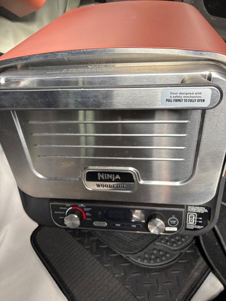 Ninja Stonebake Pizza Oven*Never Used*Bargain £225