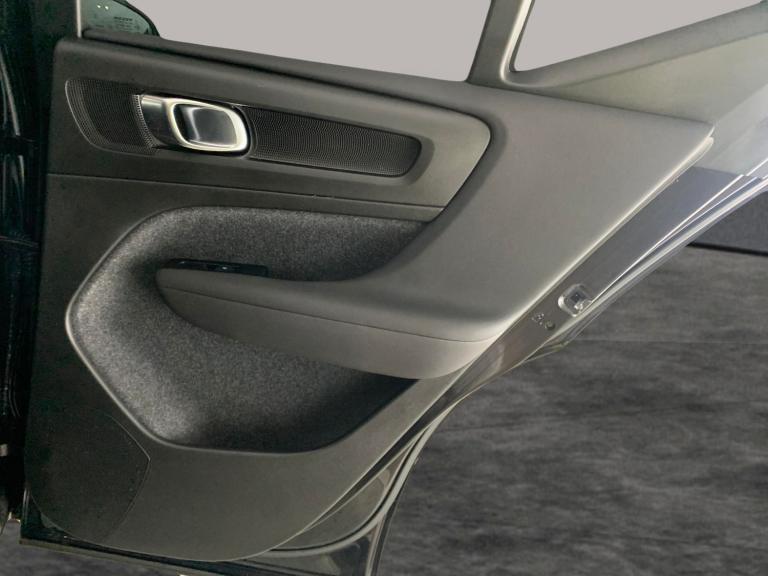 2022 Volvo XC40 1.5h T5 Recharge 10.7kWh Ultimate Bright SUV 5dr Petrol Plug-in Hybrid Auto Suv P...