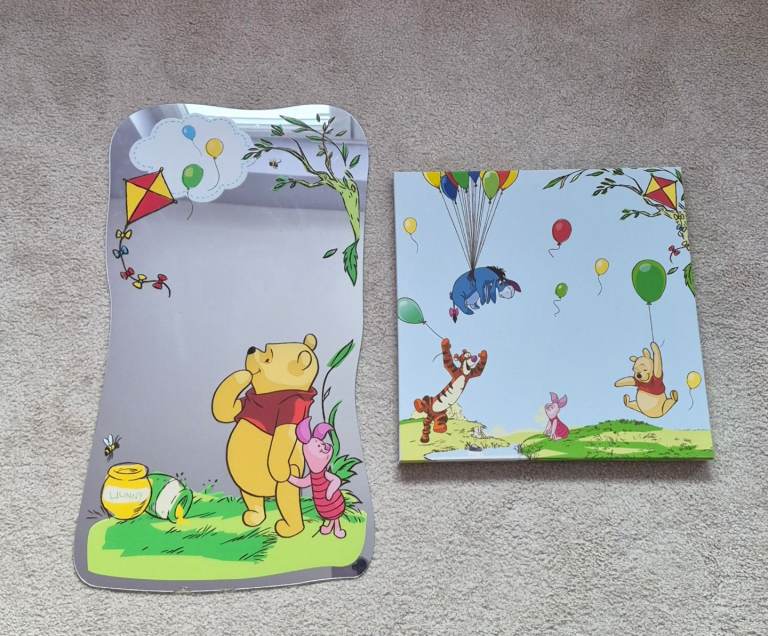 Winnie the Pooh wall canvas and mirror