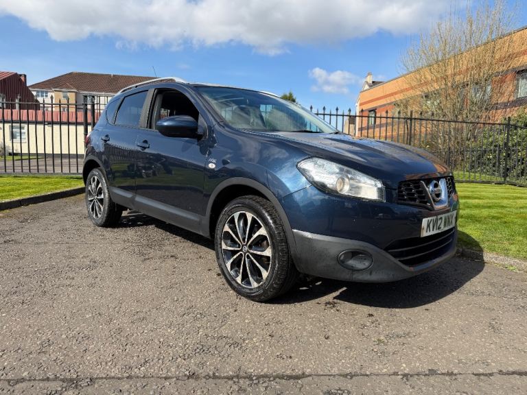 Nissan Qashqai 1,6 petrol full year mot reverse camera