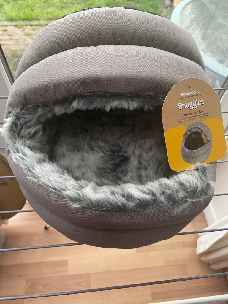 Guinea pig bed