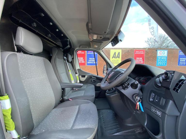 2019 Vauxhall Movano 2.3 CDTI H2 Van 130ps PANEL VAN DIESEL Manual