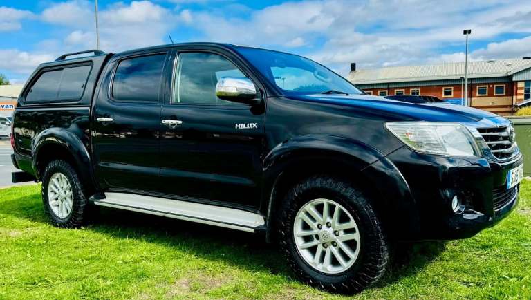 2015 Toyota Hilux Icon D/Cab Pick Up 2.5 D-4D 4WD 144 PICK UP Diesel Manual