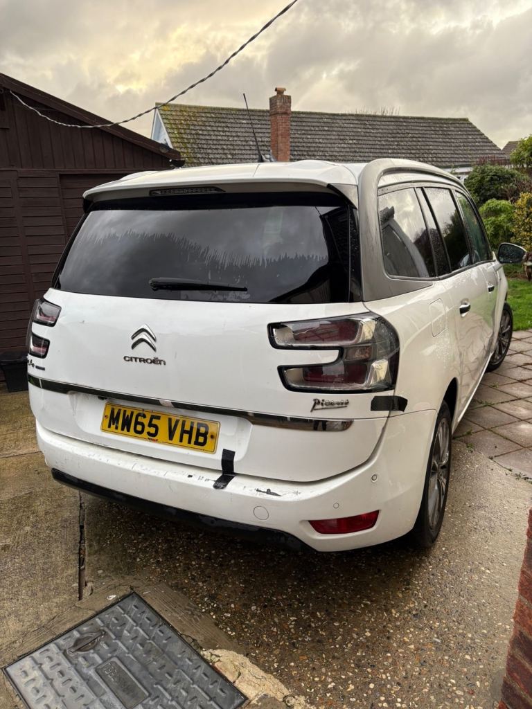 Citroen GRAND C4 PICASSO 2015 1.6 diesel blue hdi 