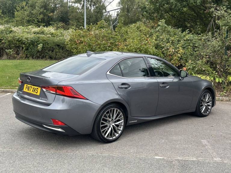 2017 Lexus IS 2.5 300h Premier Saloon 4dr Petrol Hybrid E-CVT Euro 6 (s/s) (223 ps) Saloon PETROL...