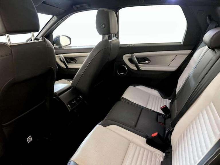 2021 Land Rover Discovery Sport 1.5 P300e 12.2kWh R-Dynamic HSE Auto 4WD Euro 6 (s/s) 5dr Automat...