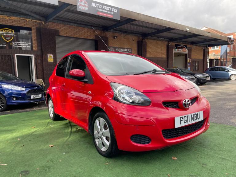 2011 Toyota AYGO 1.0 VVT-i Go Euro 5 5dr HATCHBACK Petrol Manual