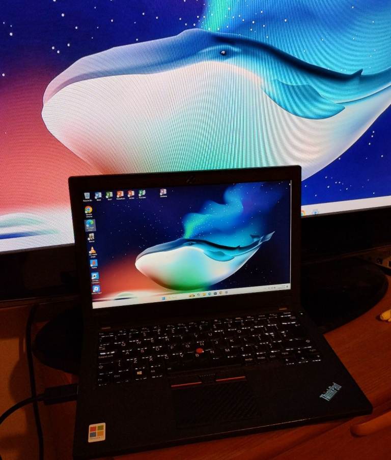 Boxed Windows 11, FULL OFFICE, 8GB RAM, i5, 240GB SSD, HDMI, Backlit Keys,  Lenovo laptop. Delivery