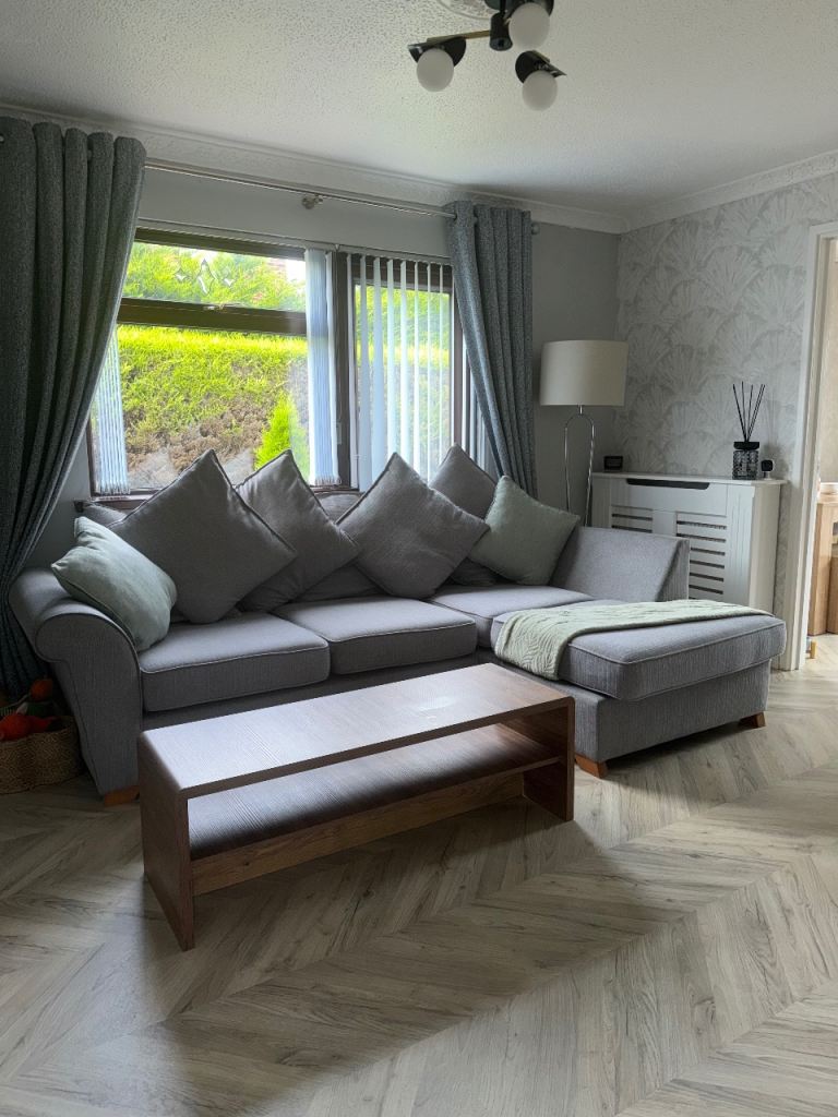 Grey Fabric Corner Sofa with Chaise – Good Condition