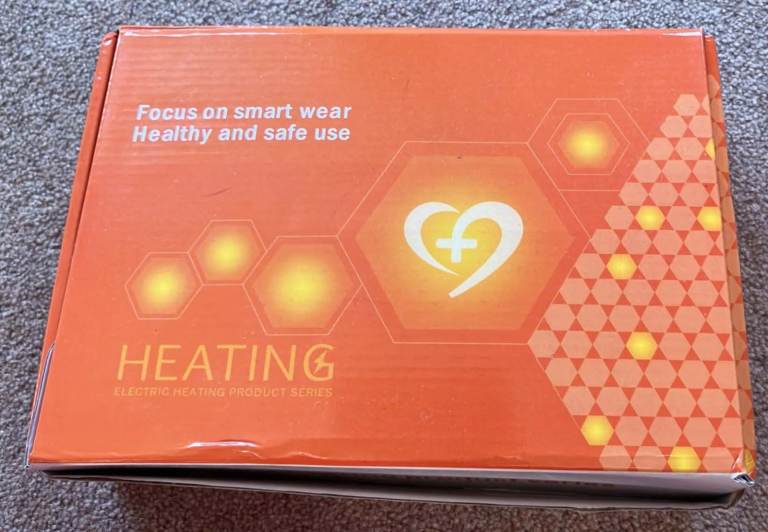 Heating massage belt in box
