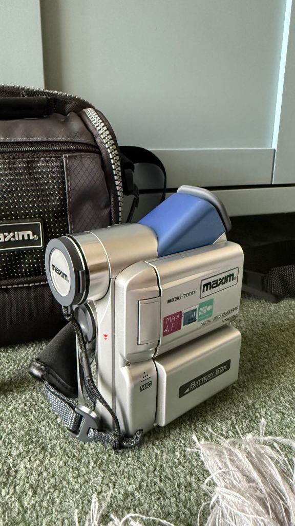 Maxim Compact Digital Video Camcorder - Brand New & Unused