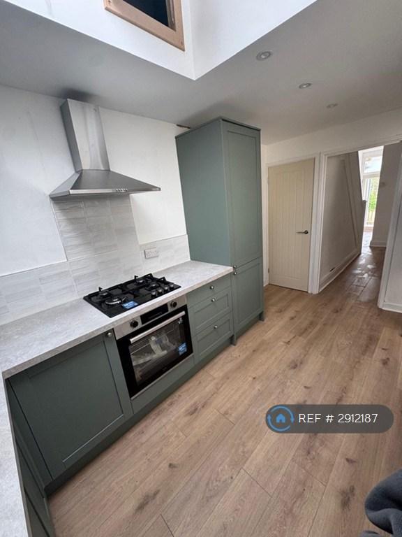 2 bedroom house in Picton Terrace, Swansea, SA1 (2 bed) (#2912187)