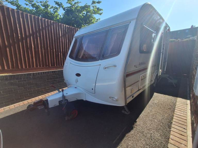 Lightweight 2 berth tourer caravan