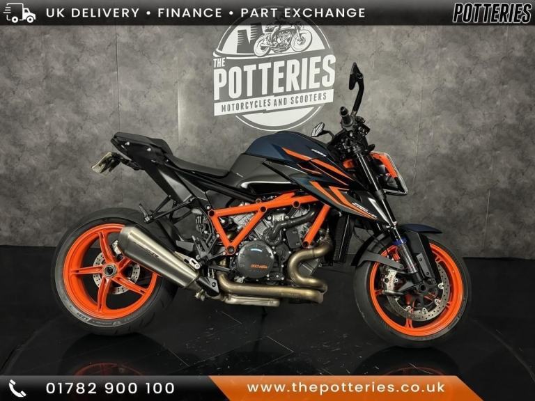 2022 KTM 1290 Super Duke R EVO