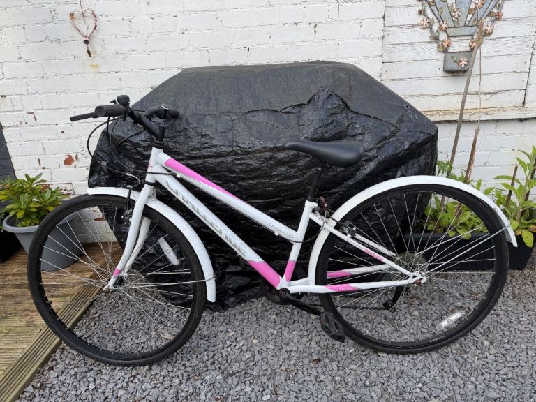Challange Camden 700c Ladies/Childrens bike.