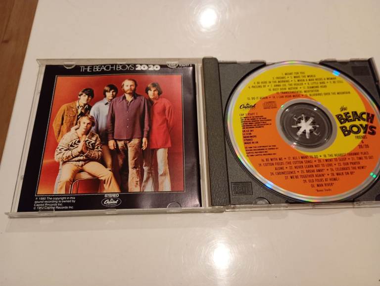 The beach boys friends cd