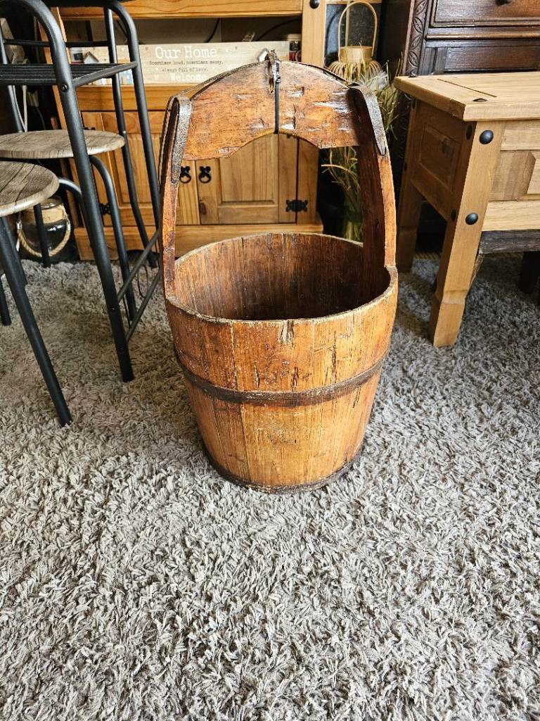 Old wooden planter / barrel 