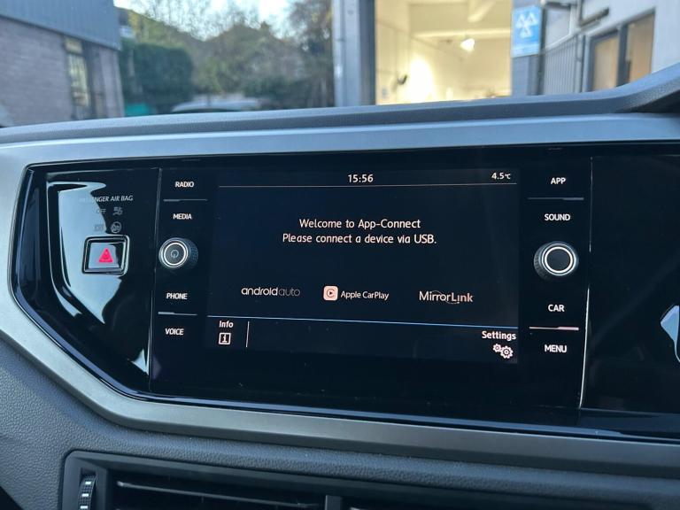 2018 Volkswagen Polo 1.0 SE Euro 6 (s/s) 5dr HATCHBACK Petrol Manual