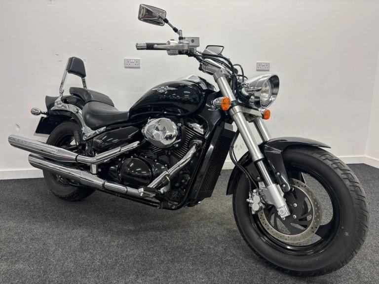 SUZUKI VZ800 INTRUDER 800 ** LOW MILES - LONG MOT - 2 OWNERS- **