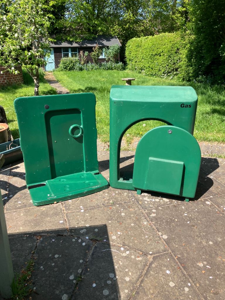 Large Green Meter Box Cover - Outdoor Protection