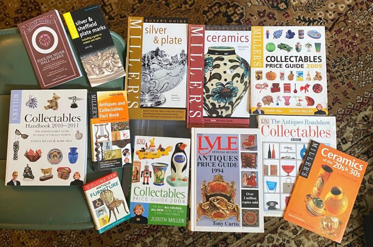 12 Antiques, Silver and Collectables Buyer’s Guide Books