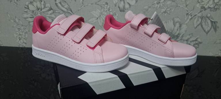 adidas Advantage CF C Kids Trainers Size UK 2
