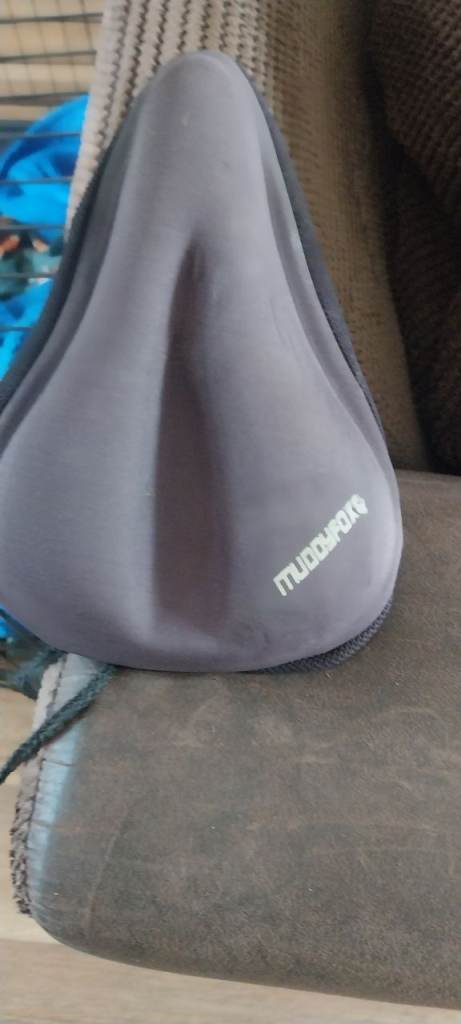 MUDDYFOX Bike Seat Cover – Grey, Good Condition