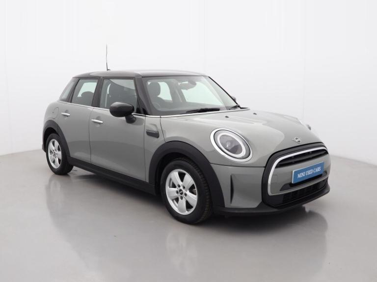 MINI HATCHBACK 1.5 Cooper Classic 5dr Auto