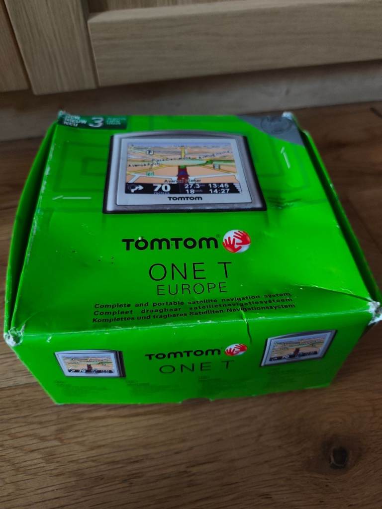 TomTom ONE T Europe Sat Nav GPS – Complete Boxed