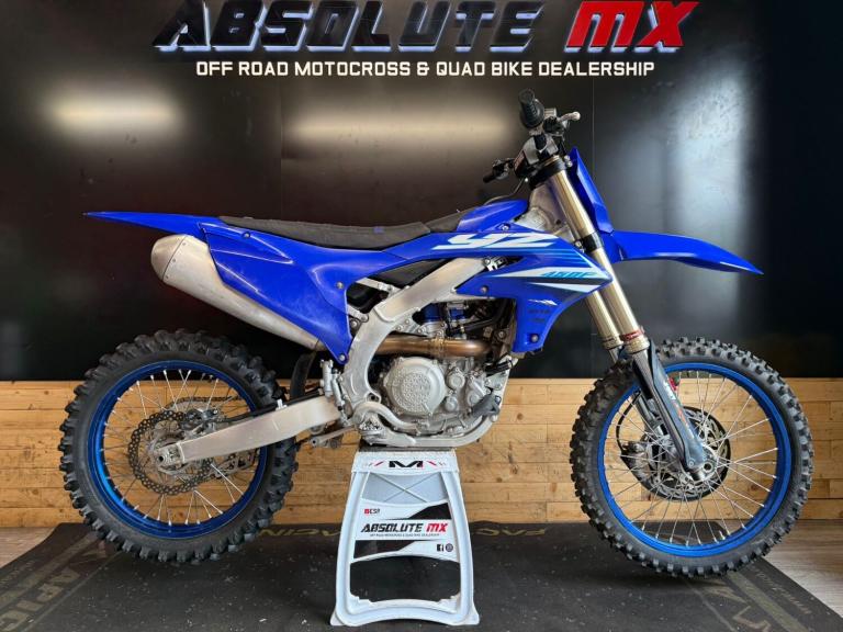 2025 YAMAHA YZF450 34HRS