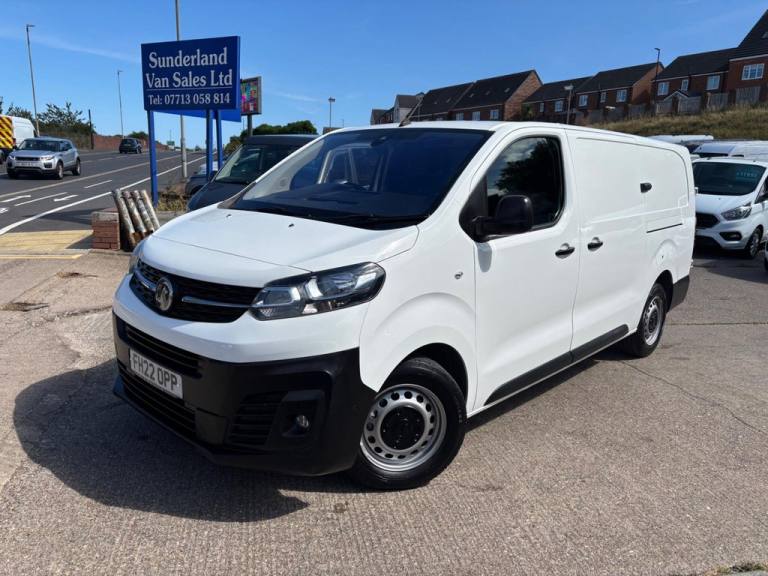 2022 Vauxhall Vivaro 2900 1.5d 100PS Dynamic H1 Van PANEL VAN DIESEL Manual