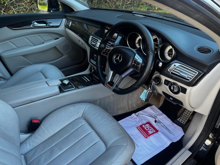 2013 Mercedes-Benz CLS CLS 350 CDI BlueEFFICIENCY AMG Sport 5dr Tip Auto ESTATE Diesel Automatic